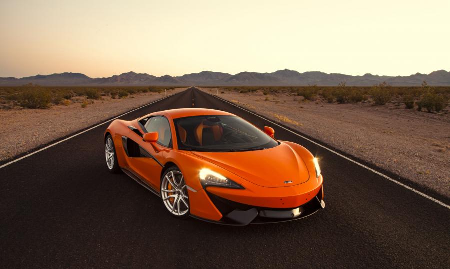  McLaren 570S Coupe 2015 года  (фото 36 из 38)